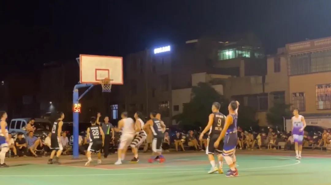 亞洲第一狼人伊人av